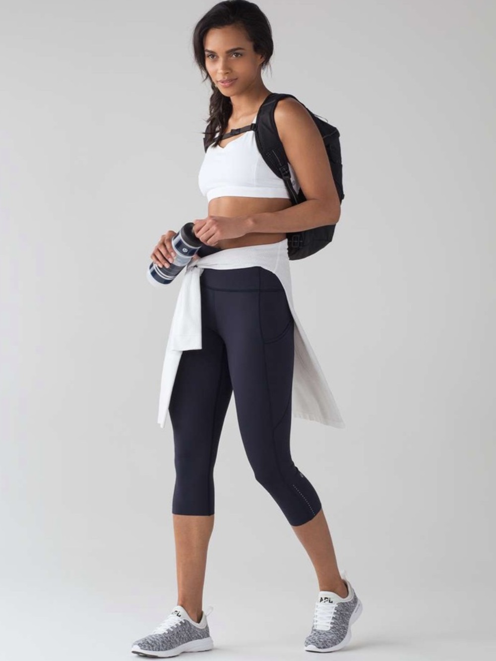 Lululemon • Fast & Free Crop II *Nulux 19"
Midnight Navy Size 6 - Picture 2 of 16